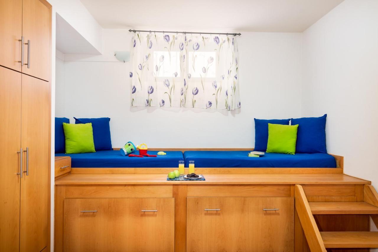 Beachfront Villa Turquoise With Private Pool, Bbq And Ping Pong Table Chania  Exteriér fotografie